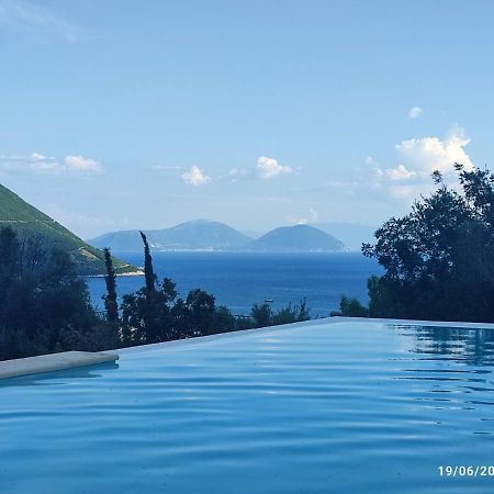 Calionas Suites Васілікі Екстер'єр фото